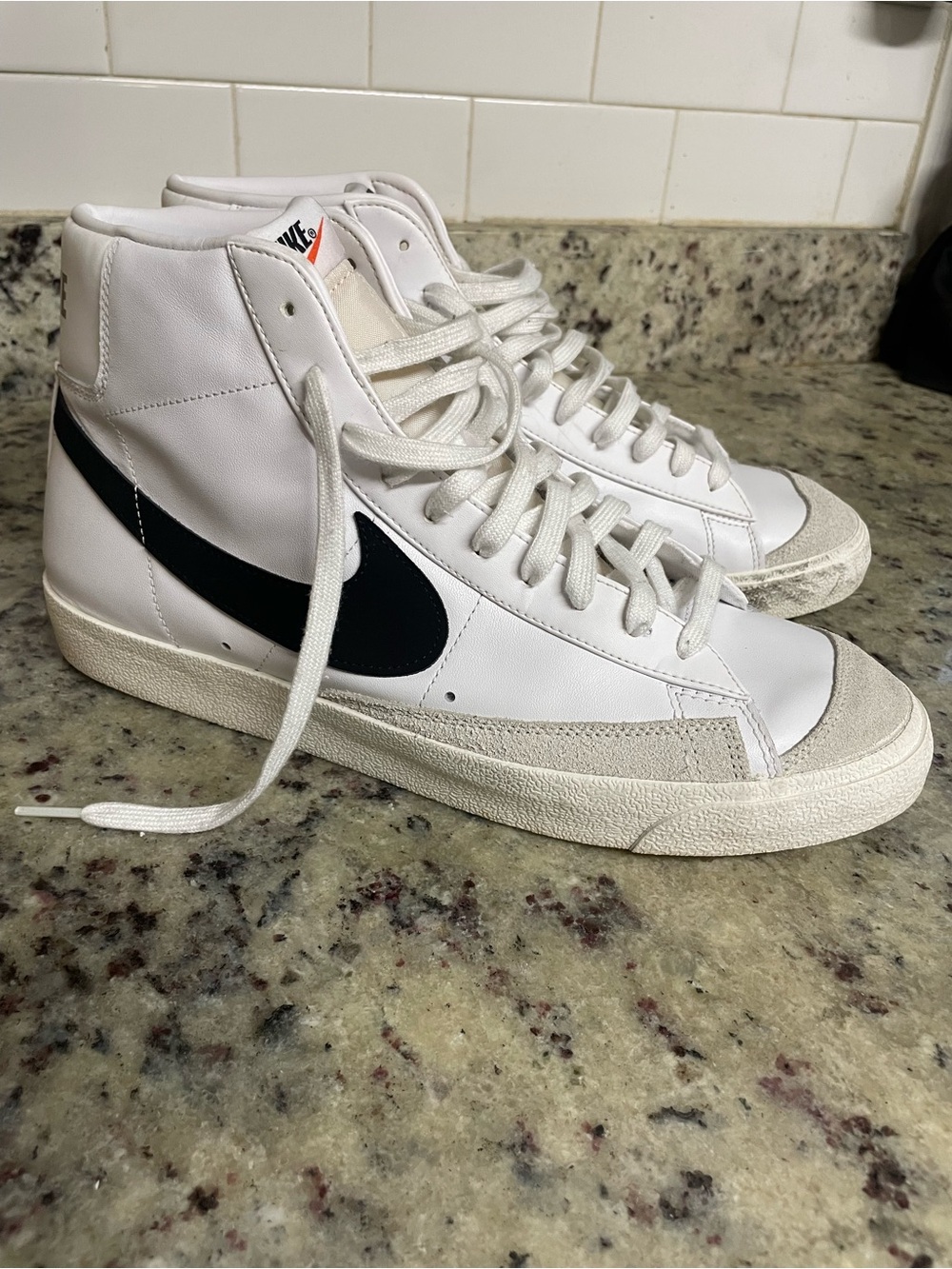 Nike Blazer Mid 77 retro foam tongue White High-Top Sneakers Black Swoosh men 13